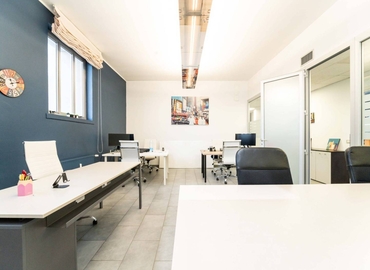 Office Via Agordat 32 20127 Milan