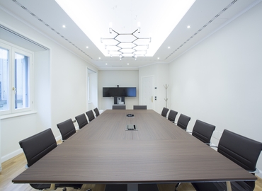 Spazi per uffici poco costosi da affittare a Milano di 26 m², Via Bagutta 13 - 2 | MatchOffice.it