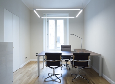 Uffici flessibili da affittare a Milano di 26 m², Via Bagutta 13 - 4 | MatchOffice.it