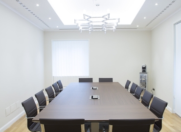 Office Via Monte Napoleone 8 20121 Milan