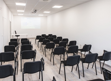 Office Via Vella 24 66100 Pescara