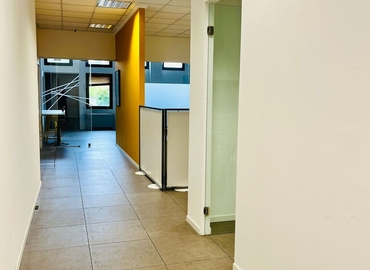 Esplora ufficio temporaneo flessibile a Lecco di 100 m², Via Strecciola 5 - 7 | MatchOffice