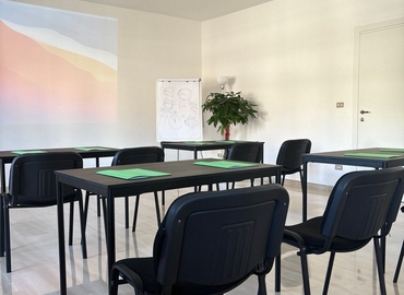 Affitta un centro conferenze affidabile a Bari di , Viale Luigi Einaudi 51 - 3 | MatchOffice