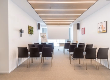 Scegli una sala conferenze accogliente a Milano di , Via Gustavo Fara 41 - 3 | MatchOffice