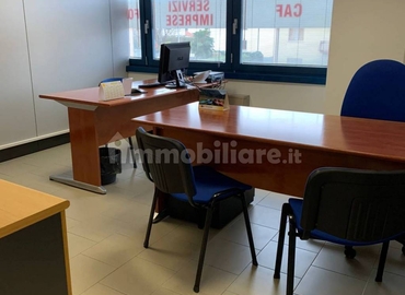 Uffici commerciali poco costosi da affittare a Udine di 20 m², Via Tavagnacco 83/4 - 2 | MatchOffice.it