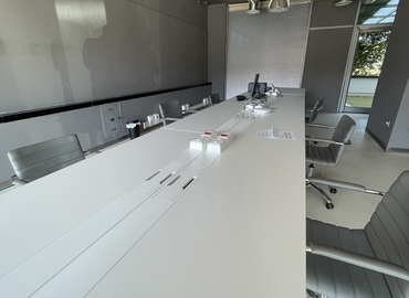 Uffici commerciali flessibili disponibili per l'affitto a Pescara di 300 m², Via Falcone e Borsellino - 2 | MatchOffice.it