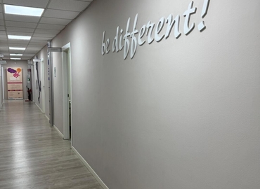 Scegli una sala riunioni accogliente a Palermo di , Via Marchese di Villabianca 70 - 2 | MatchOffice