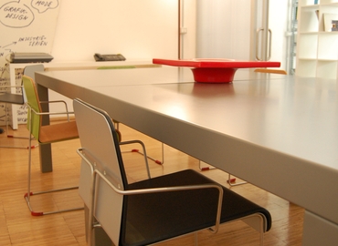 Office Via Nino Oxilia 23 20127 Milan