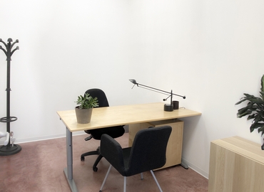 Office Via Pietro Nenni 298 66020 Pescara