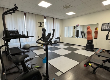 Uffici arredati da affittare a Milano di 400 m², Via Sammartini 33 - 4 | MatchOffice