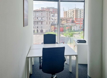 Esplora ufficio condiviso comodo a Brescia di 10 m², Via Fratelli Ugoni 36 - 11 | MatchOffice