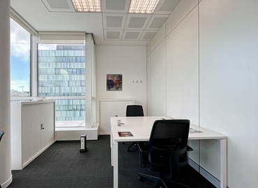 Business center Via Benigno Crespi 19,MAC4,4° piano 20159 Milan