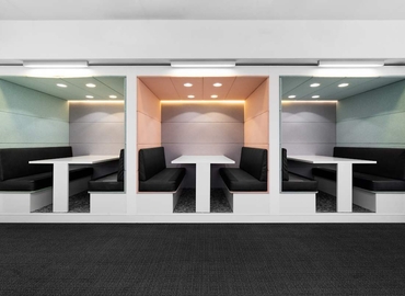 Business center Via Pietro Paleocapa 7 20121 Milan