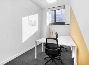 Uffici arredati disponibili per l'affitto a Milano di 10 m², Via Caldera - 6 | MatchOffice.it