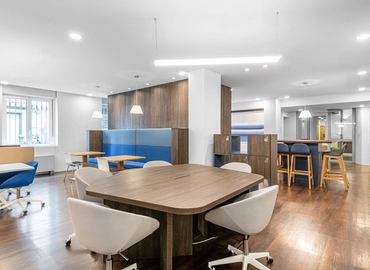 Business center Via Uberto Visconti di Modrone 15 20122 Milan