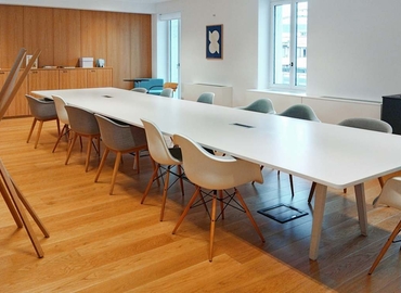 Uffici arredati disponibili per l'affitto a Milano di 10 m², Corso Europa 15 - 3 | MatchOffice