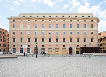 Coworking Piazza di San Silvestro 8,Palazzo Marignoli 00187 Rome City