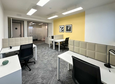 Uffici arredati disponibili per l'affitto a Milano di 10 m², Via Giovanni Gioacchino Winckelmann 1 - 3 | MatchOffice.it