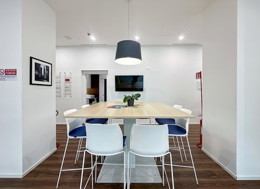 Business center Via Giovanni Gioacchino Winckelmann 1,Quartiere Lorenteggio 20146 Milan