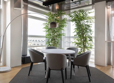 Business center da affittare a Milano di 10 m², Piazza IV Novembre 7 - 2 | MatchOffice.it