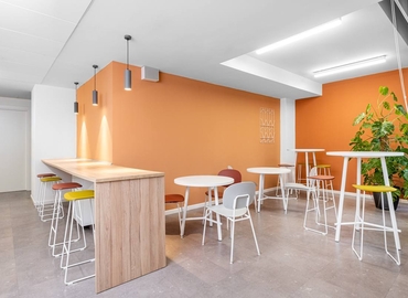 Uffici e spazi aziendali da affittare a Bologna di 10 m², Via Altabella 17 - 5 | MatchOffice.it