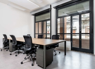 Trova spazio coworking flessibile a Bologna di 10 m², Via Altabella 17 - 8 | MatchOffice.it