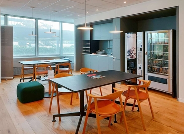 Esplora spazio coworking comodo a Milano di 10 m², Via Sebastiano Caboto - 1 | MatchOffice.it
