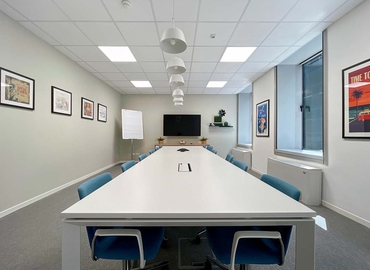 10 m² Business space in Naples, Via Porzio n. 4 (80143) - 2 | MatchOffice.com