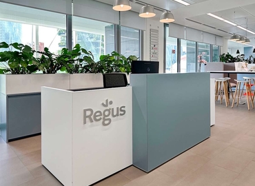 Business center Via Gaetano de Castillia, 23 20124 Milan