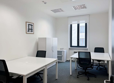 Virtual office Salita San Nicola da Tolentino n. 13 00187 Rome City