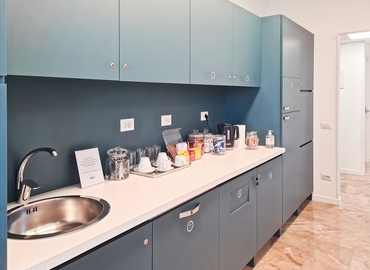 Business center Via Mar della Cina, 276 00144 Rome City