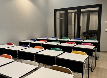 Prenota un centro conferenze affidabile a Bologna di , Via Cesare Boldrini 18a - 14 | MatchOffice.it