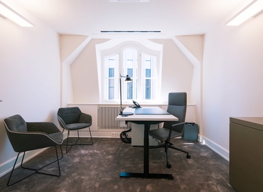 1950 m² Shared office  in Milan, Via Broletto 4 (20121) - 13 | MatchOffice