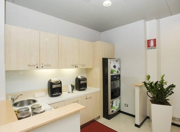 Uffici e spazi aziendali da affittare a Milano di 36 m², Via Santa Maria Valle 3 - 10 | MatchOffice.it