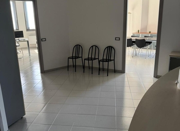 Prenota una sala riunioni affidabile a Bergamo di , Via Roma 3 - 7 | MatchOffice.it