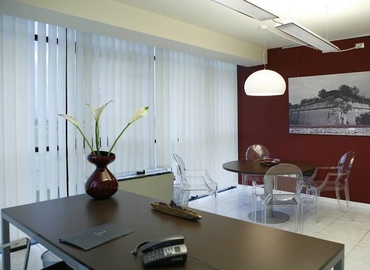 Business center disponibili per l'affitto a Prato di 30 m², Via Traversa Pistoiese 83 - 4 | MatchOffice.it