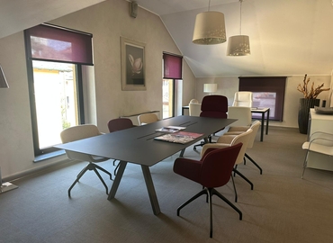 Scegli una sala riunioni accogliente a Milano di , Viale Lunigiana 26 - 7 | MatchOffice.it