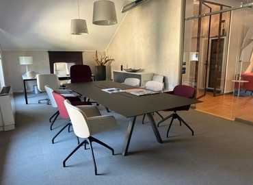 Milano 23 5316455 viale lunigiana 26