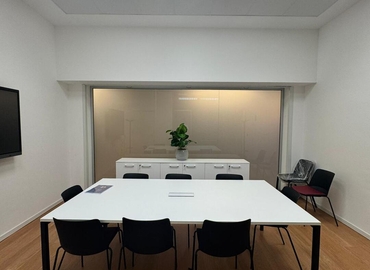 Spazi per uffici poco costosi disponibili per l'affitto a Napoli di 35 m², Via Circumvallazione Esterna 2 - 13 | MatchOffice