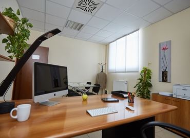 400 m² Business center place for rent in Milan, Via Gaudenzio Ferrari 21 (21047) - 0 | MatchOffice.com