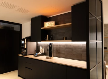 Esplora spazio coworking adatto a Torino di 100 m², Via Pietro Micca 21 - 5 | MatchOffice