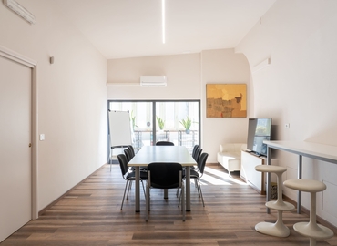 Esplora ufficio coworking comodo a Alessandria di 280 m², Via Pastrengo 5 - 1 | MatchOffice