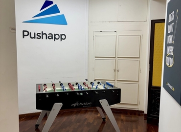 Coworking Via Carlo de Cesare 64 80132 Naples