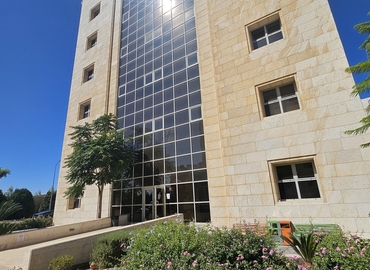 500 m² Business center in Amman, King Hussein Business Park (11817) - 32 | MatchOffice.com