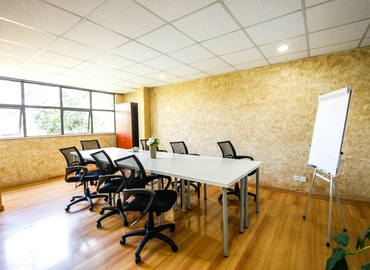 28 m² Flexible office for rent in Nairobi, Saachi Plaza, 75200  - 1 | MatchOffice.com