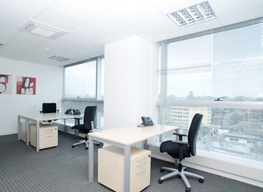 55 m² Business space in Nairobi, Delta Corner Tower (00621) - 1 | MatchOffice.com