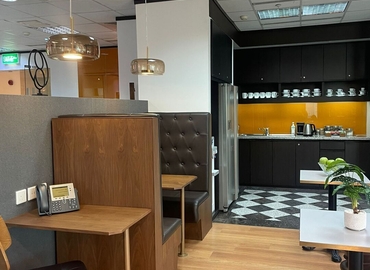 32 m² Conference space in Kuwait City, Mohammad Thunayan Al-Ghanim Street (44813) - 2 | MatchOffice.com