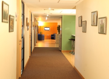 100 m² Business park building up for rent in Beirut, Azarieh Building (00000) - 6 | MatchOffice