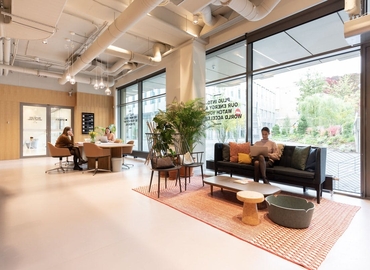 100 m² Business space property available to rent in Vilnius, 44A Gedimino avenue (01110) - 1 | MatchOffice
