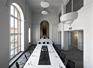 150 m² Coworking space  in Vilnius, Gedimino Avenue 20 (01103) - 4 | MatchOffice.com